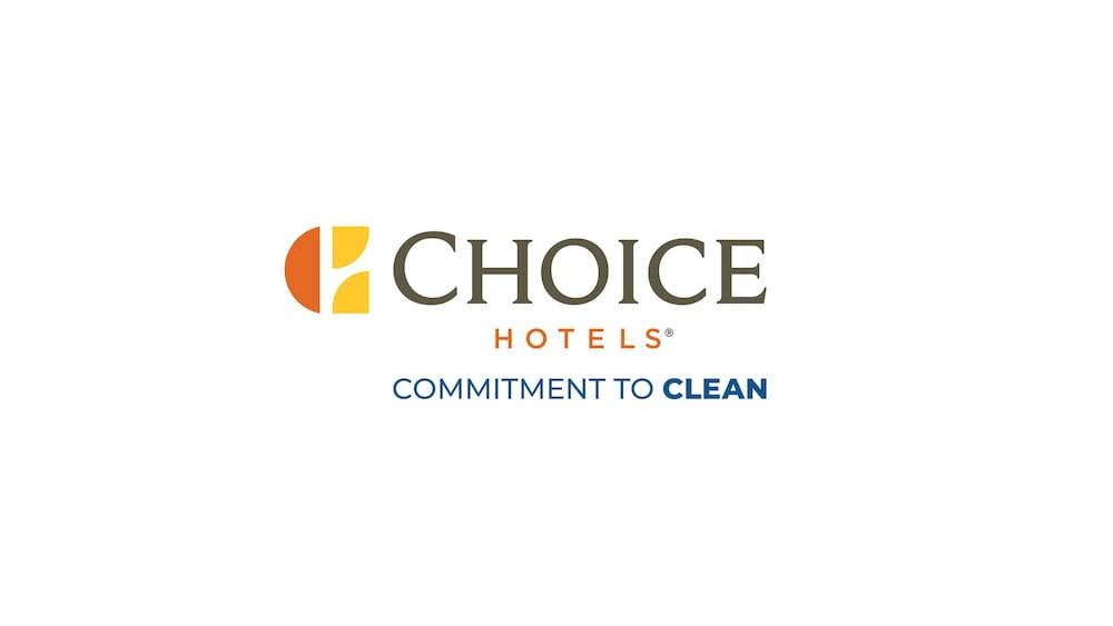 Clarion Pointe Raleigh Midtown Hotel Ngoại thất bức ảnh