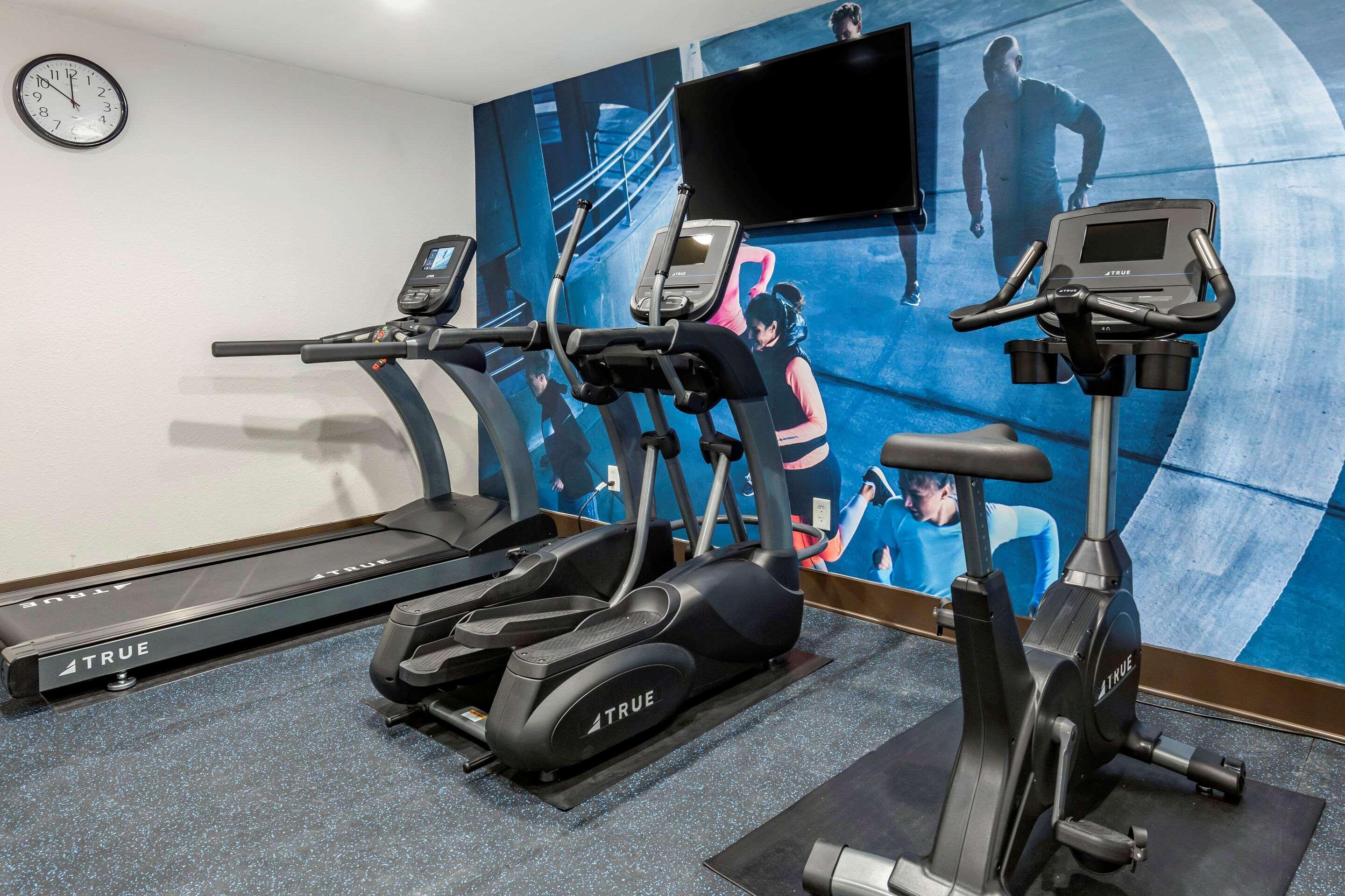 Clarion Pointe Raleigh Midtown Hotel Ngoại thất bức ảnh